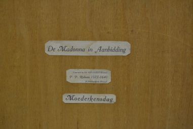 (n-7575) Rubensi maali Madonna magava lapsega, repro