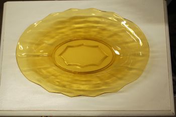 (n-7573) Kollane klaaskauss