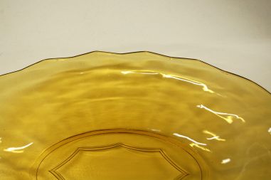 (n-7573) Kollane klaaskauss