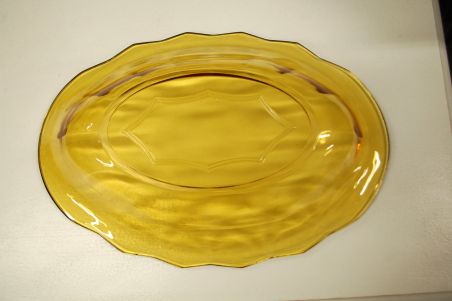 (n-7573) Kollane klaaskauss