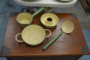 (n-7460) Metallist emailitud köögiriistad, 4 tk komplektis 2