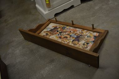 (n-7582) Lastepärane riiuliga seinanagi