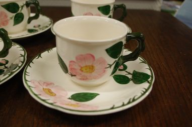 (n-7578/18) Villeroy & Boch Wild Rose, kohvitassid-taldrikud, 4tk