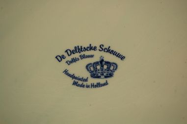 (n-7583) Delfts Blauw, De Delftsche Schouwe suur vaagen-seinataldrik