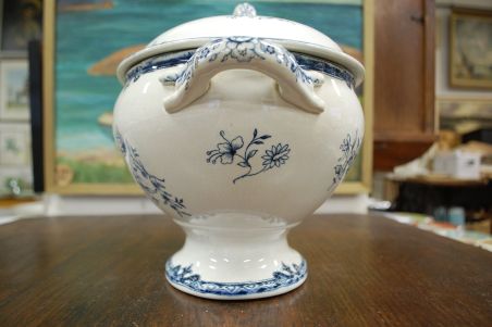 (n-7589) Faiencerie de Jemmapes, uhke suur tirin