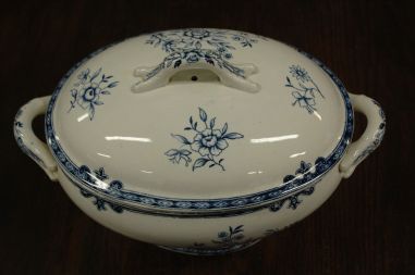 (n-7589) Faiencerie de Jemmapes, uhke suur tirin