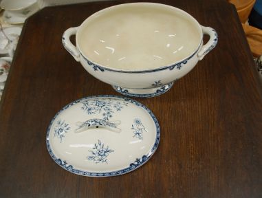 (n-7589) Faiencerie de Jemmapes, uhke suur tirin