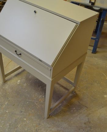 (L-751) Sekretär kirjutuslaud 2