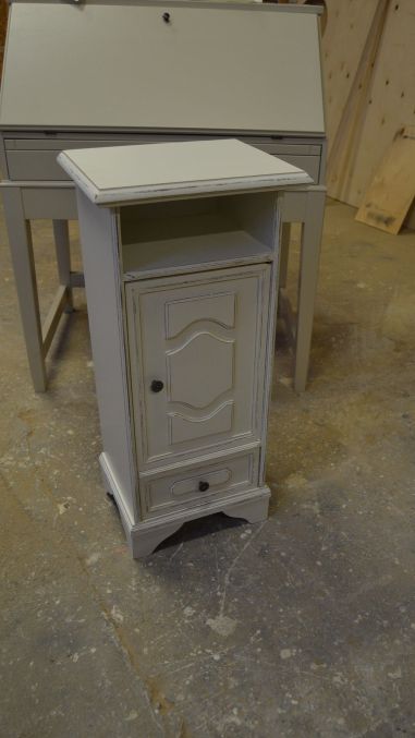 (n-7591) Valge kummut