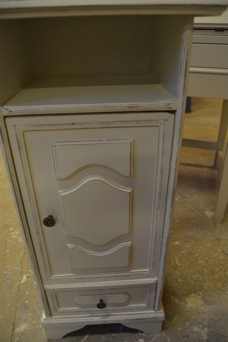 (n-7591) Valge kummut