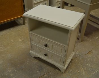 (n-7593) Valge kummut 2