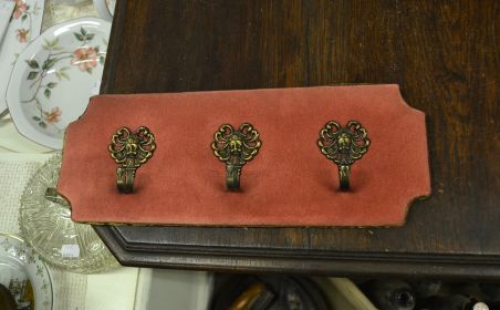 (n-7598) Sametise alusel seinanagi