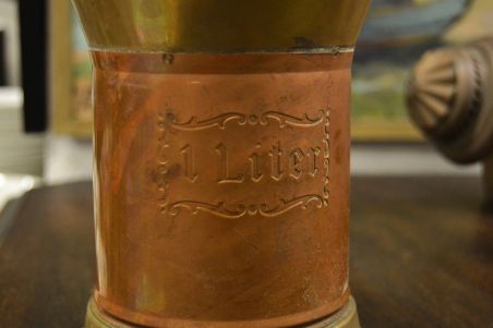 (n-7599) Liitrine metallist nõu