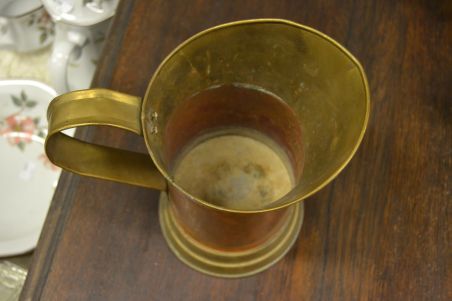 (n-7599) Liitrine metallist nõu