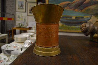 (n-7599) Liitrine metallist nõu