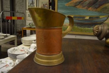 (n-7599) Liitrine metallist nõu