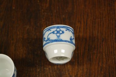 (n-7600/1) Bavaria Winterling õlelillemustriga munapeekrid, 4tk