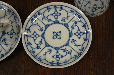 (n-7600/2) Bavaria Winterling õlelillemustriga kohvitassid-taldrikud, 2tk