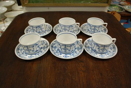 (n-7600/3) Bavaria Winterling õlelillemustriga kohvitassid-taldrikud, 6tk