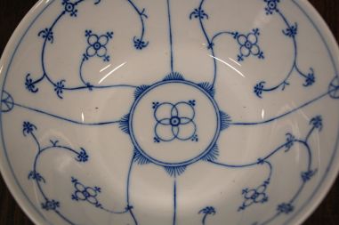 (n-7600/4) Bavaria Winterling õlelillemustriga suurem kauss