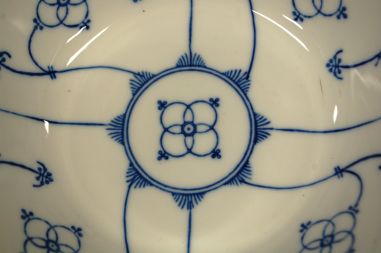 (n-7600/5) Bavaria Winterling õlelillemustriga  kauss