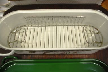 (n-7610) Ülisuur metallist kalatirin/ spargliauruti restiga