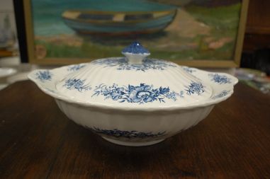 (n-7611) Hostess Tableware Staffordshire Beacon Hill tirin