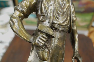 (n-7620) Suur metallist skulptuur