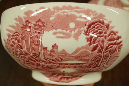 (n-7621) Staffordshire Ironstone, Canterbury River Scene suur tirin