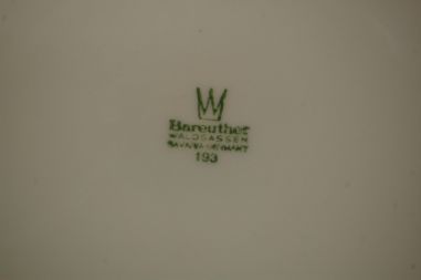 (n-7622) Bavaria Bareuther Waldsassen, viinamarjalehtedega tirin