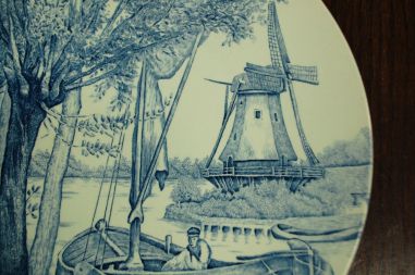 (n-7624) Boch Delft, vaagen/ seinataldrik