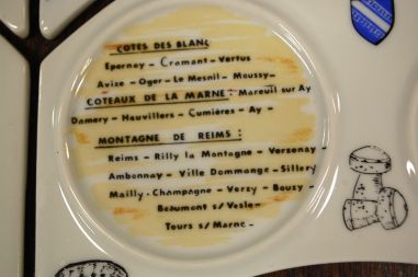 (n-7626) D articles Cadeaux Porcelaine, veini/ joogialused, 6tk