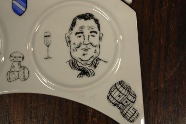 (n-7626) D articles Cadeaux Porcelaine, veini/ joogialused, 6tk