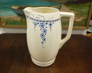 (n-7643) Boch Freres la Louviere, suur kann