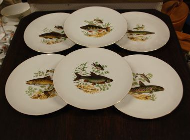 (n-7654/3) Bavaria Wunsiedel R Porcelaine, kala dekooriga suured praetaldrikud, 6tk