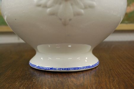 (n-7655) Sinise dekooriga uhke tirin