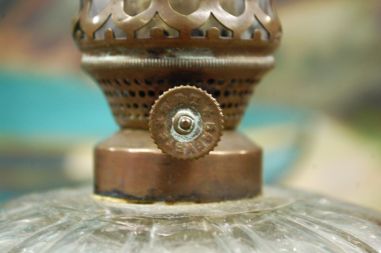 (n-7657) Brevete  L&B klaasist vana õlilamp