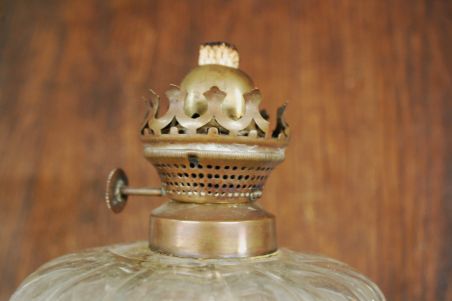 (n-7657) Brevete  L&B klaasist vana õlilamp