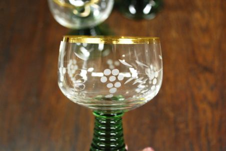 (n-7659) Röömerid/ rohelisel jalal veiniklaasid/ pokaalid, 4tk