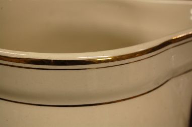 (n-7660) Boch Freres la Louviere, suur kann