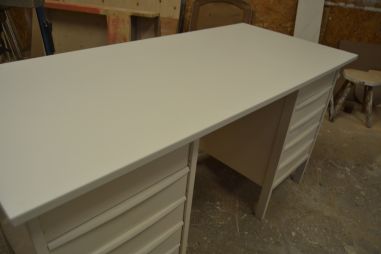 (L-761) Valge retro kirjutuslaud