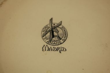 (n-7662) St. Amand & Hamage, Madrid, suur kann