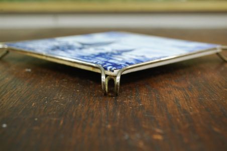 (n-7666) Mosa, purjekatega kuumaalus metallraamis