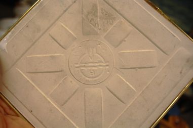 (n-7667) Villeroy & Boch jahiteemaline kuumaalus metallraamis