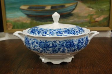 (n-7670/2) Bavaria Seltmann Weiden, Theresia Heimatland, tirin