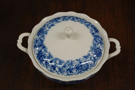 (n-7670/2) Bavaria Seltmann Weiden, Theresia Heimatland, tirin