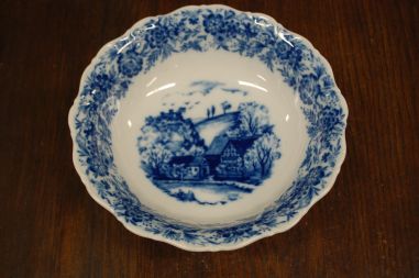 (n-7670/3) Bavaria Seltmann Weiden, Theresia Heimatland, kauss