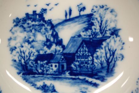 (n-7670/3) Bavaria Seltmann Weiden, Theresia Heimatland, kauss