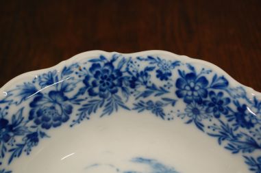 (n-7670/3) Bavaria Seltmann Weiden, Theresia Heimatland, kauss