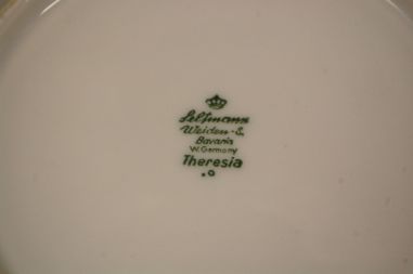 (n-7670/3) Bavaria Seltmann Weiden, Theresia Heimatland, kauss